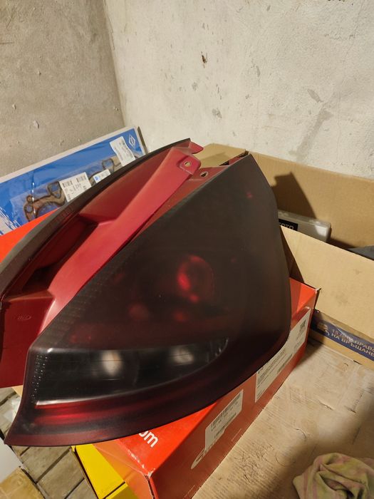 Ford fiesta 2009-2017 задни стопове