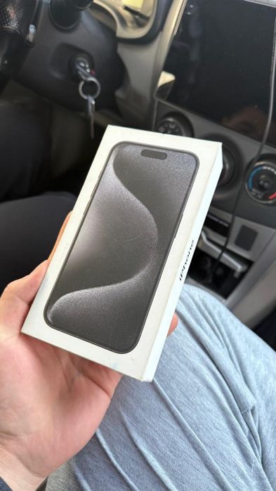 Продам 15про черный 256 98%