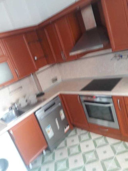 Дава се под наем Тристаен апартамент в София, Център - 110 кв.м за 816 € - Снимка #8