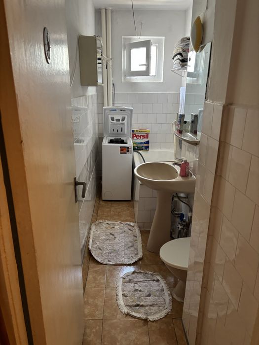 Închiriez apartament 3 camere, Calea Șagului (început), etaj 2