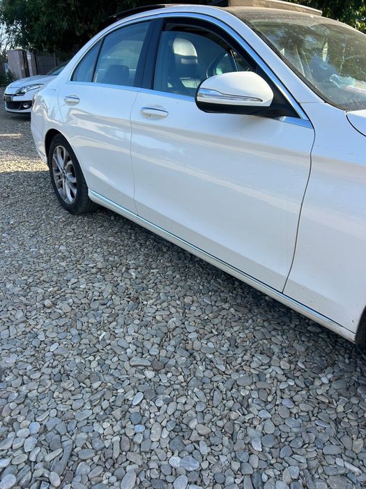 Ușă dreapta față Mercedes C class W205
