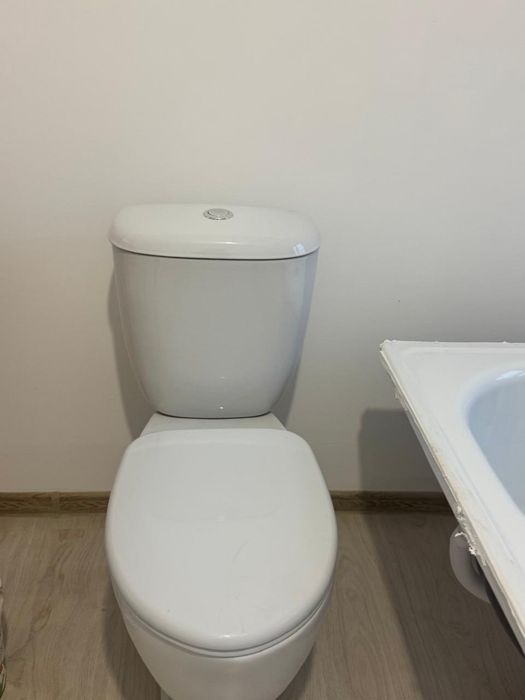 ванна, туалет, раковина