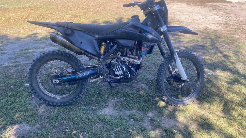 Продам эндуро BSE 300 cc