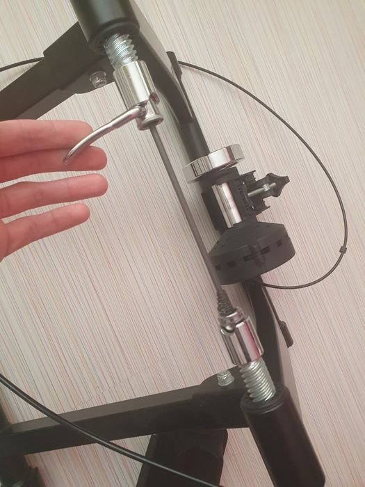 Ролков велотренажор