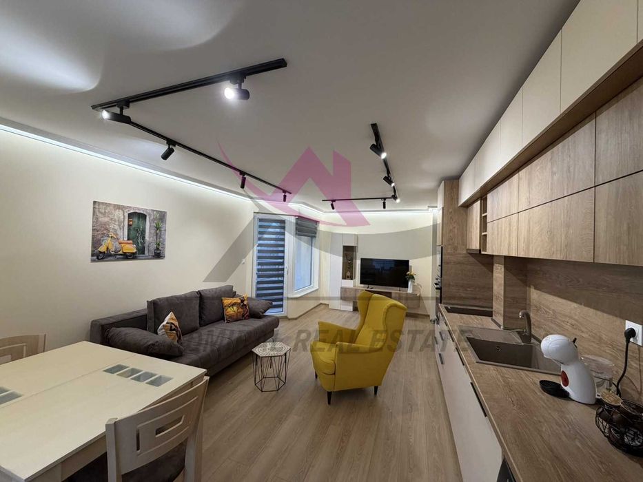 Луксозен двустаен -Победа