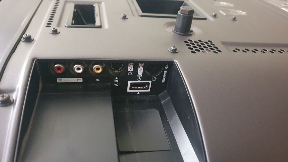 Телевизор Panasonic-42