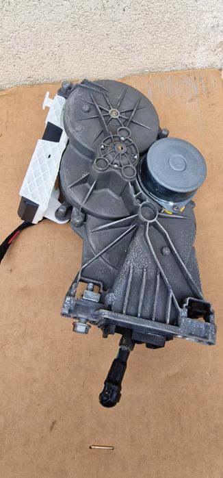 Motor hayon mercedes  e-class s213