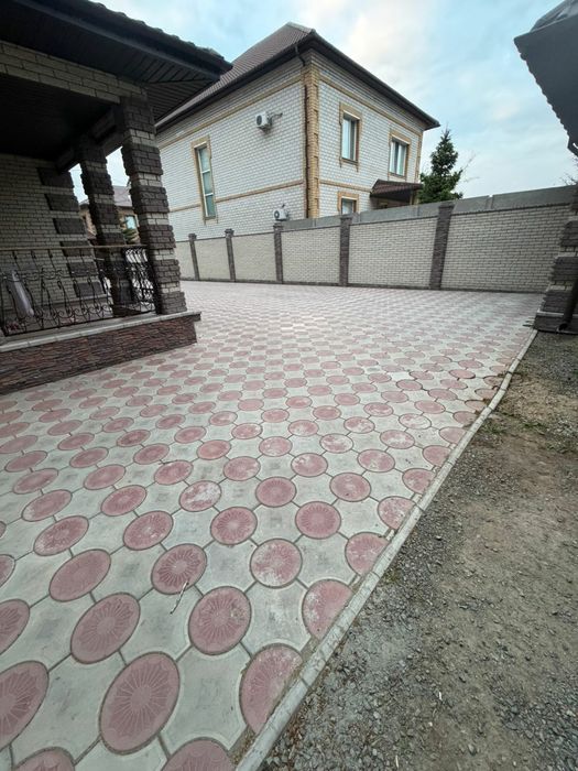 Продам брусчатку недорого в отличном состоянии