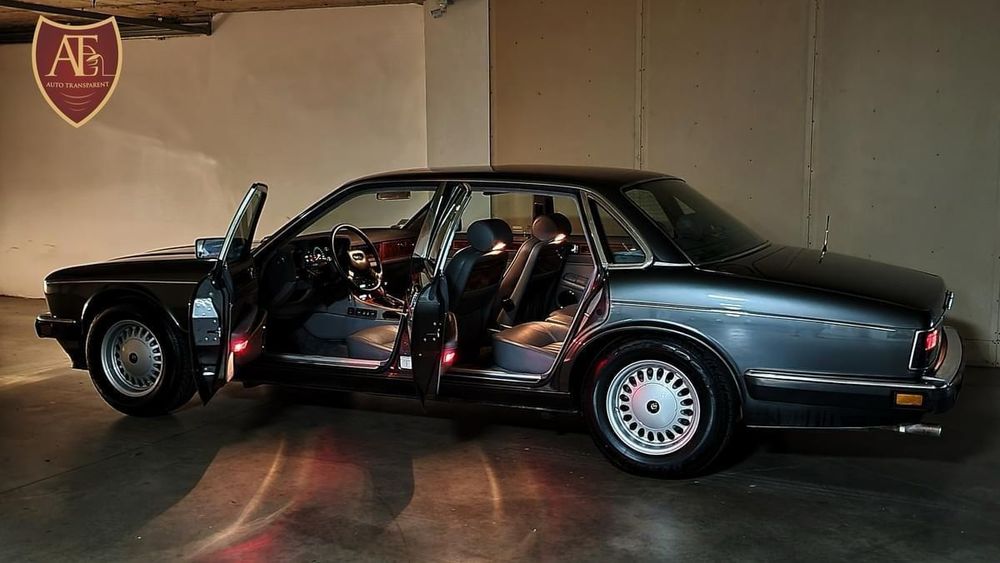 Jaguar Daimler 4.0 benzina