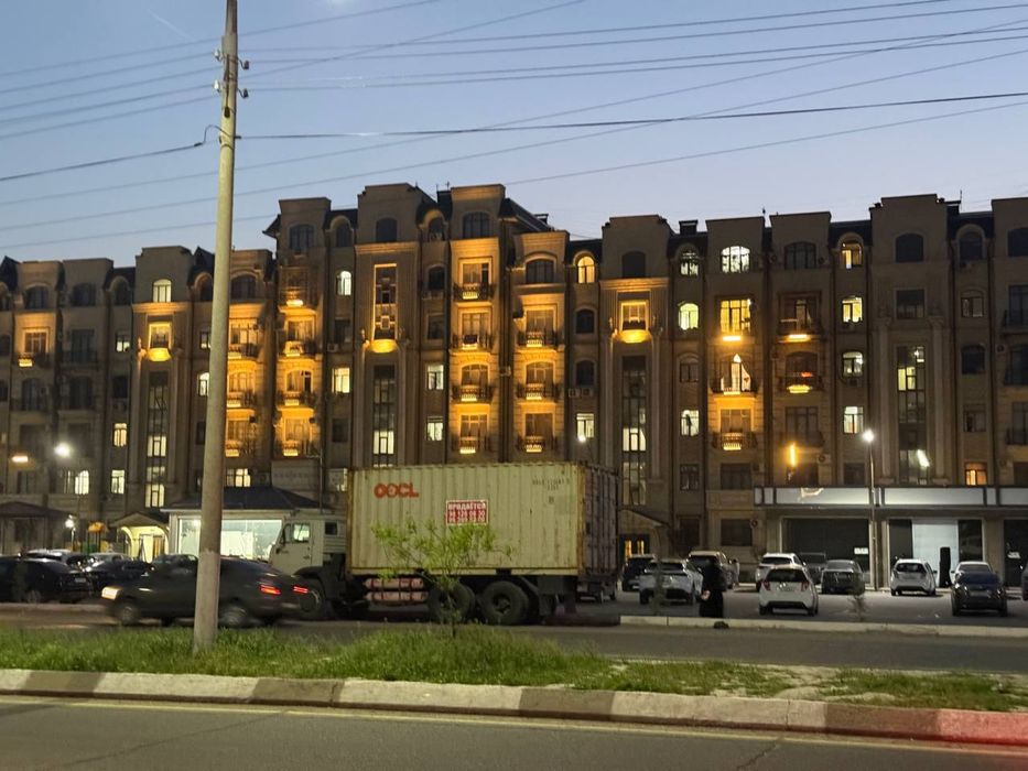 Dom sotiladi 4xona navastroyka