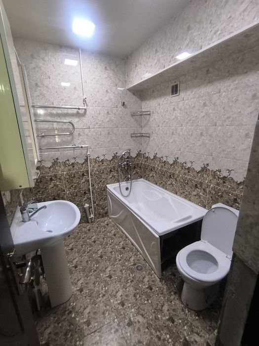 Коракамиш 2/4 4.хонали Тансикбаев Бозорча Элитные квартиры в центре