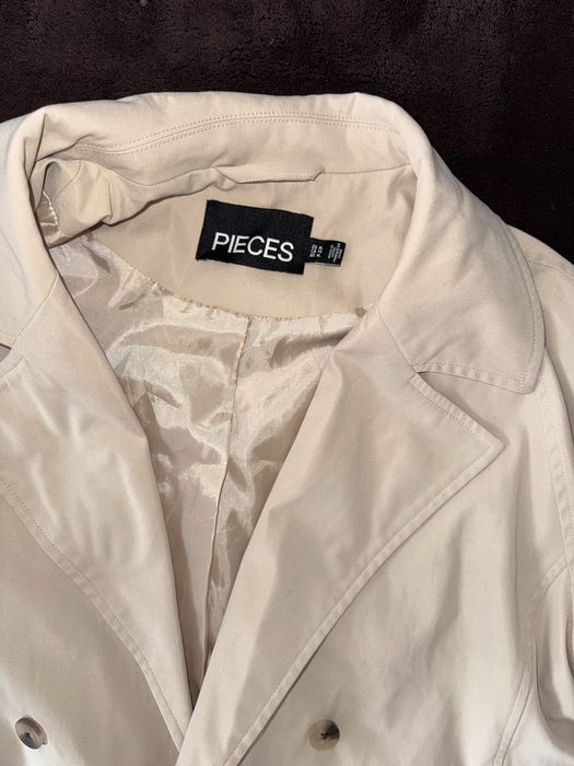 Дамски шлифер Pieces