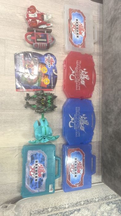 Продаю бакуган оригинал