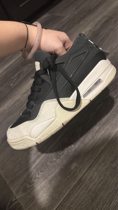 Кроссовки 36 размер Jordan air 4Rm