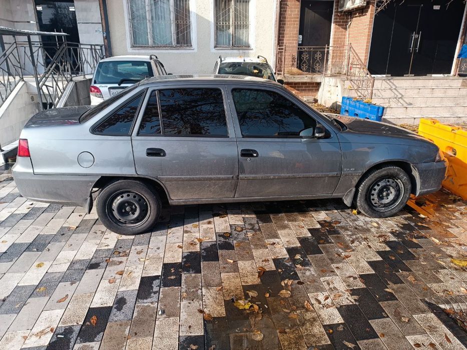 Срочно!!! продаю Нексия 2 2015 года