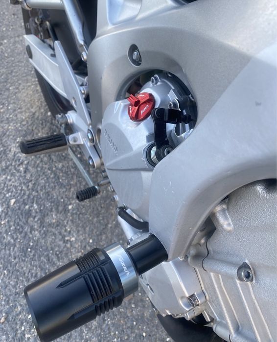 Yamaha FZ6  FAZER 2005