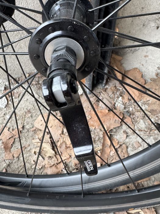 Fulcrum Racing 900 капли и гуми Continental 5000 GP шосеен велосипед