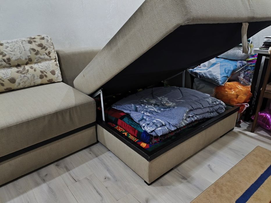 Продам диван / мягкий уголок