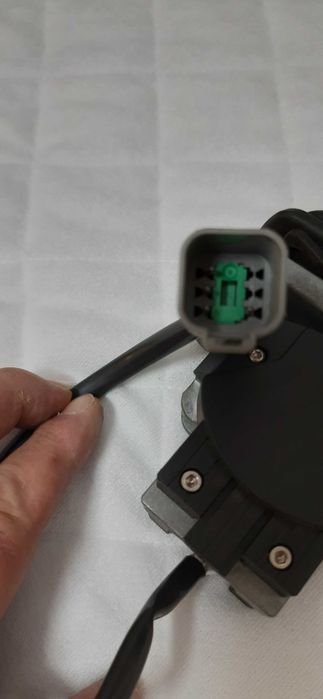 Едноосен джойстик ELOBAU J7H6CA0EA0AAAF01 за товарач и друга техника