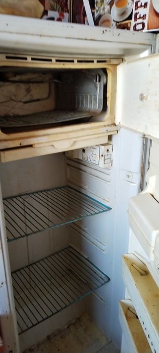 Xolodilnik va televizor sotiladi