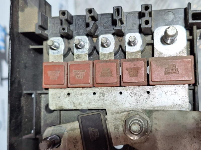 Panou sigurante baterie Opel Astra J 1.6i 132 kw A16LET