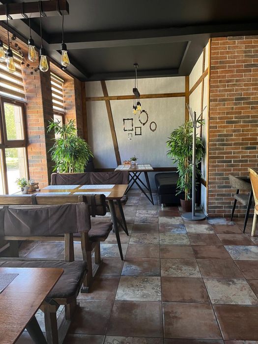 Продается действующее отдельностоящее кафе