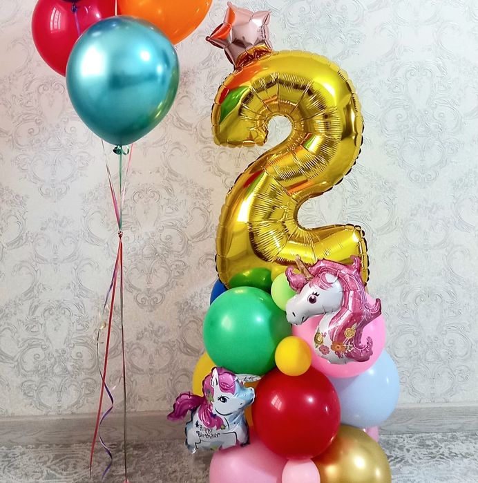 Стойки и фигуры из шаров (композиции)