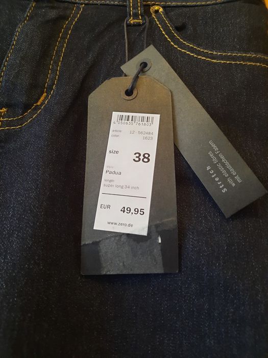 Blugi noi Zero mărimea 38