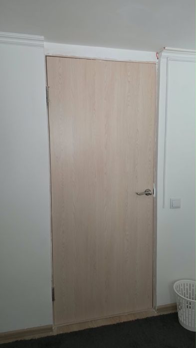 Продам двери б/у 10 штук