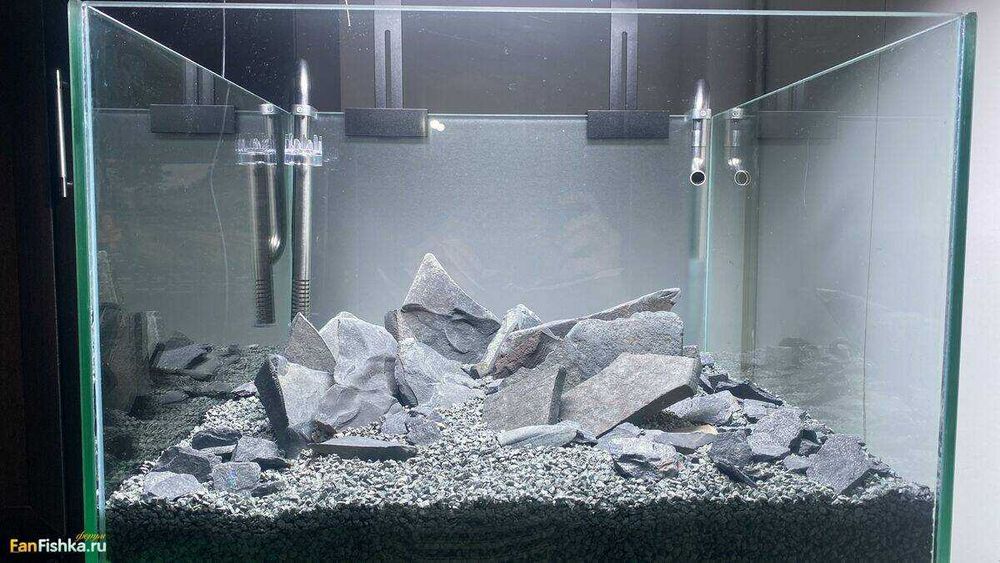 Аквариум ~100 литров