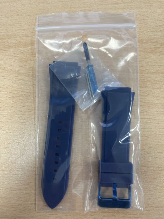 Нова силиконова верижка за часовници Guess