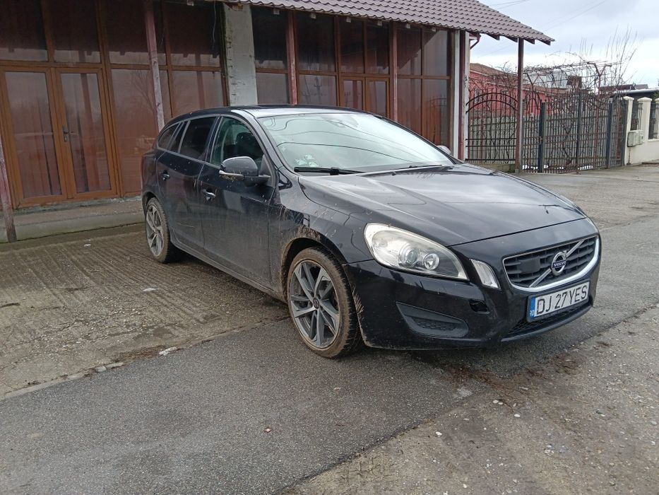 Volvo  v60  2011