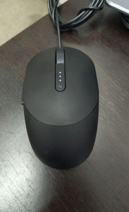 Casti cu microfon si mouse dell