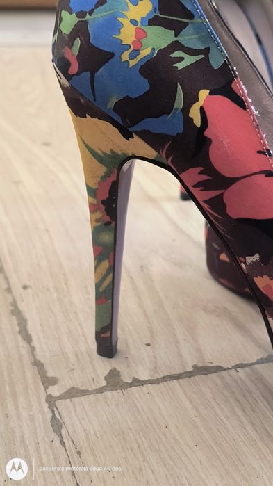 Дамски обувки La Strada №36 – цветен принт, много удобни