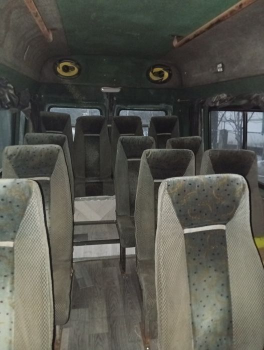 Мерседес бенз продаются