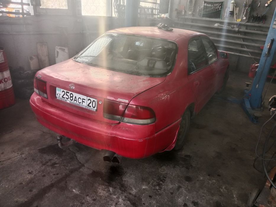 Мазда Кронос на разбор