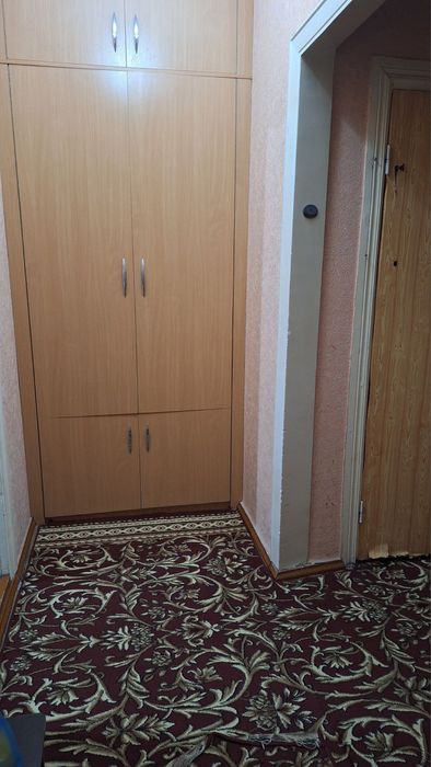 Uy sotiladi ibn sino