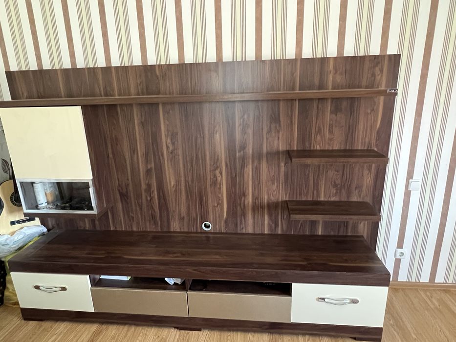 ТВ-зона стенкааа