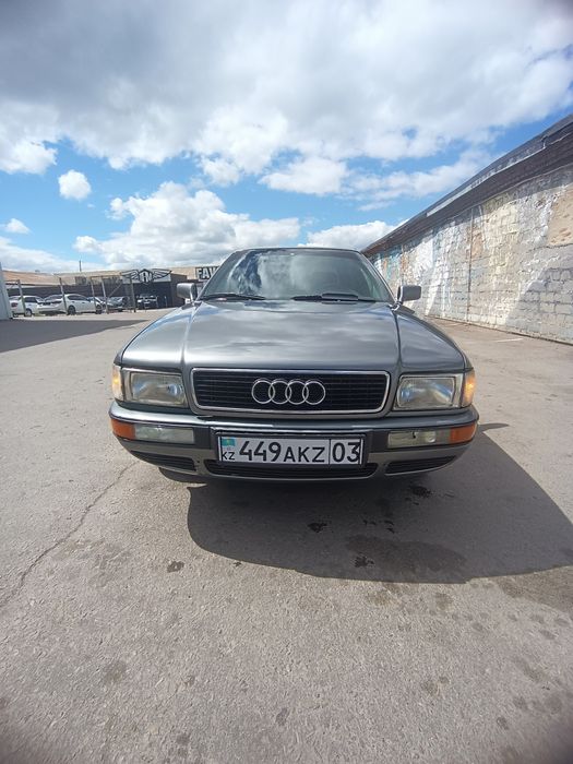 Продам Ауди б4   .