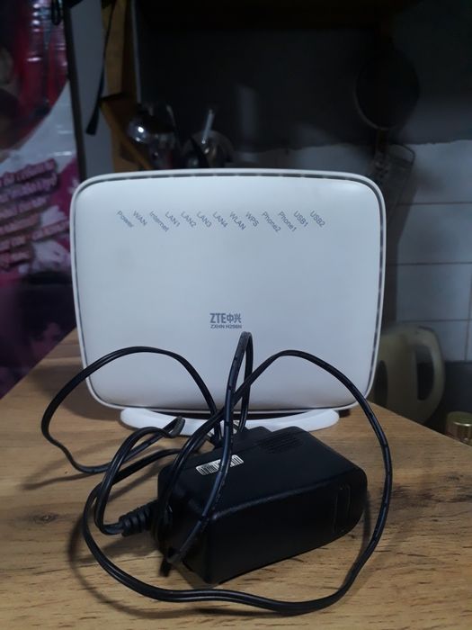 Продается Телевизор,буфер микролаб,роутер