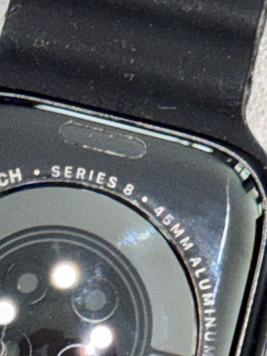 Apple Watch 8 eSIM алуминиев