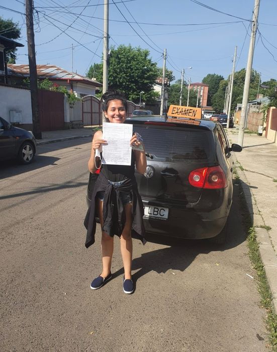 Instructor auto FEMEIE