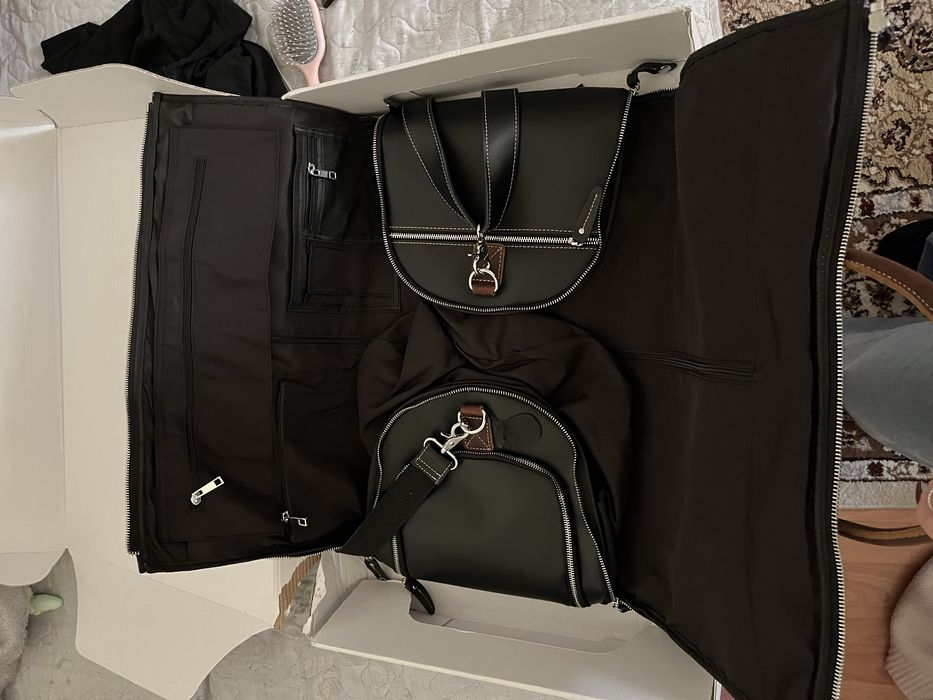 Продам кожанную сумку мужская