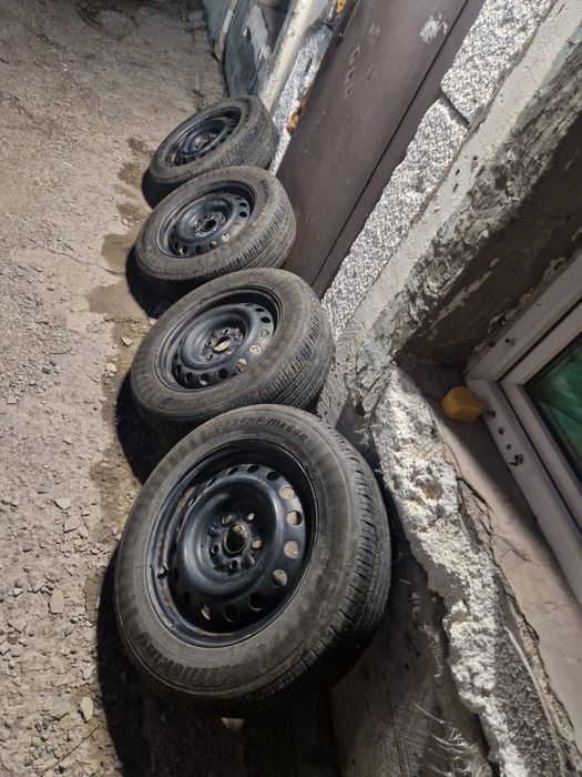 Продам летние шины