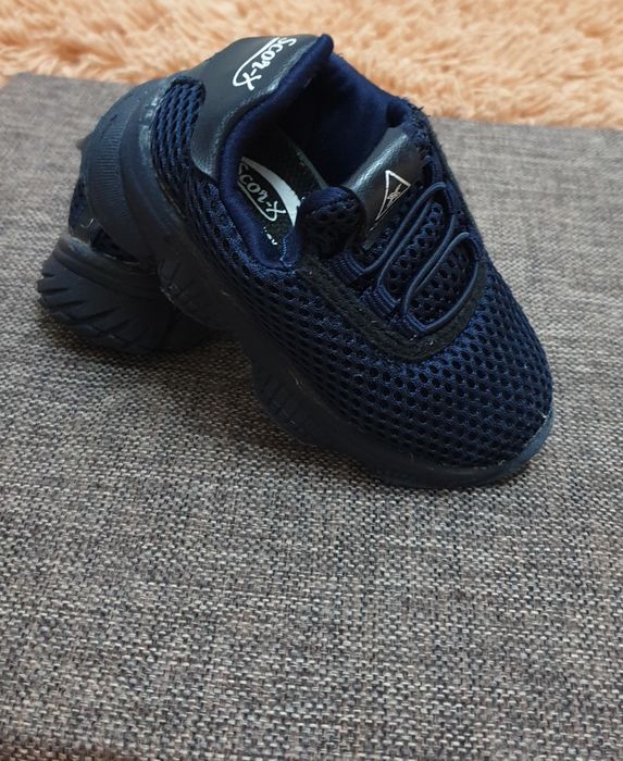 Обувь для девочек всё по 3000