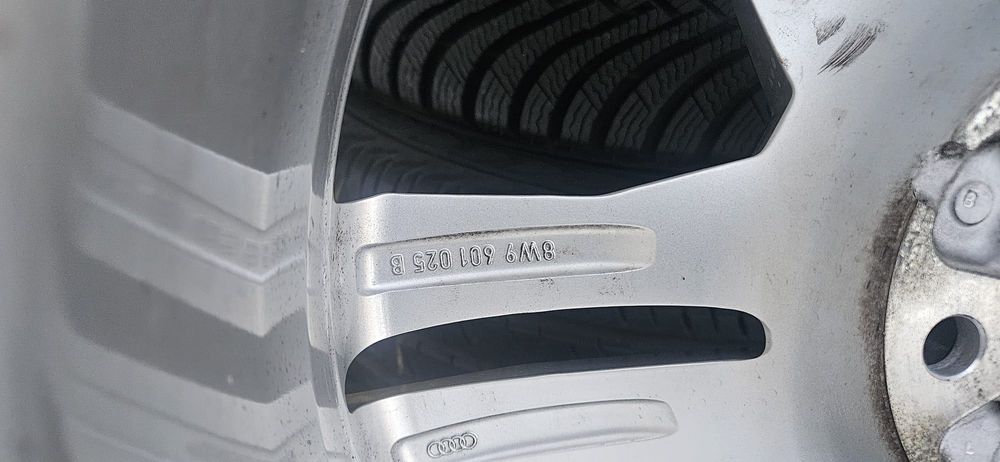 Audi  a4 allroad b8 b9 245 45 18 2x7mm2x6mm michelin