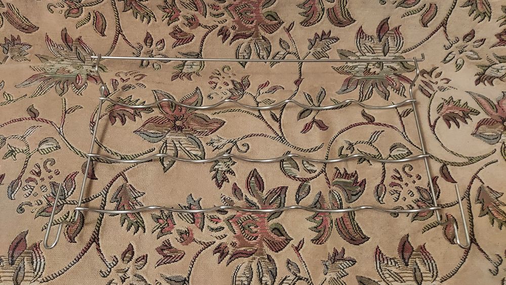 Полка для бутылок в холодильник