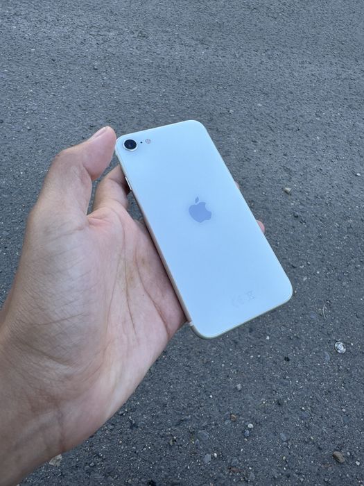 продам или обменяю Айфон се