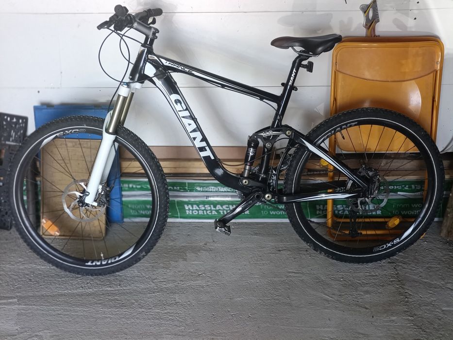 Bicicleta Full suspension Giant Trance -  marimea M - 26"