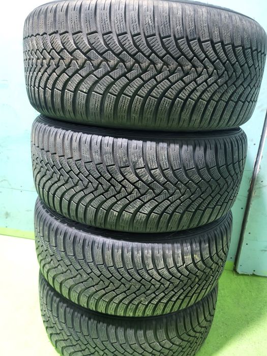 4 бр зимни 245/45/18 Falken
